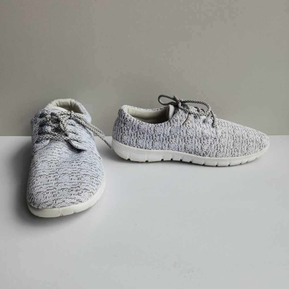 MIA Turin Size 9.5 Heathered Gray Fabric Lace Up Athletic Sneakers Tennis Shoes